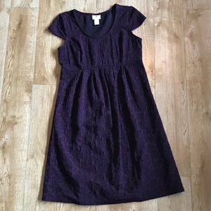 Cap sleeves maternity dress